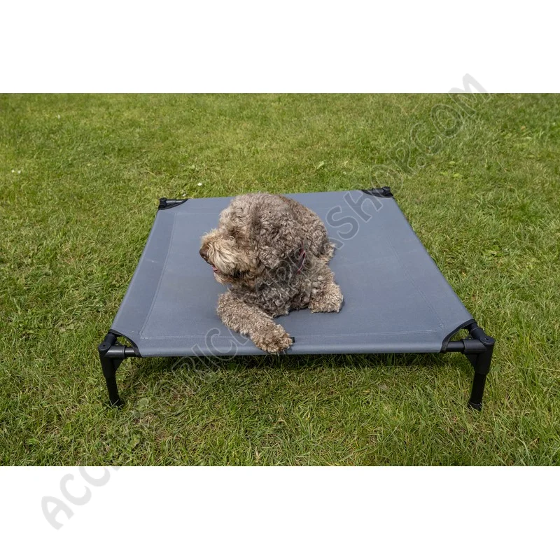 Cuccia per cani Camp4 con tettuccio rimovibile | Accessoricampershop.com