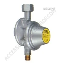 Regolatore Gas Camping 30 mbar Attacco Italiano | Accessoricampershop.com