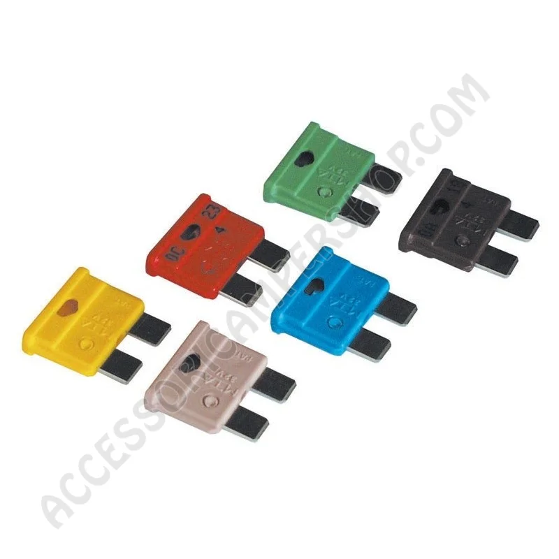 Fusibile lama 10 pz per impianto elettrico | Accessoricampershop.com