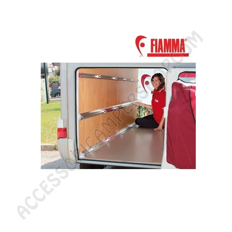 Ganci ad aggancio rapido per garage camper | Accessoricampershop.com