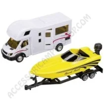 Modellino camper mansardato con motoscafo | Accessoricampershop.com