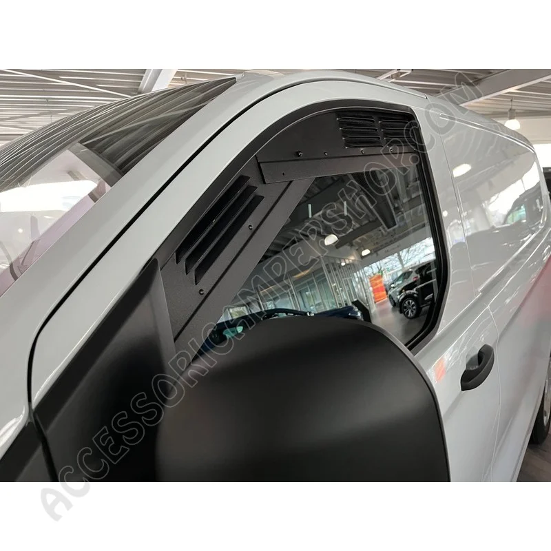 Griglie Ventilazione Ford v710 | Accessoricampershop.com