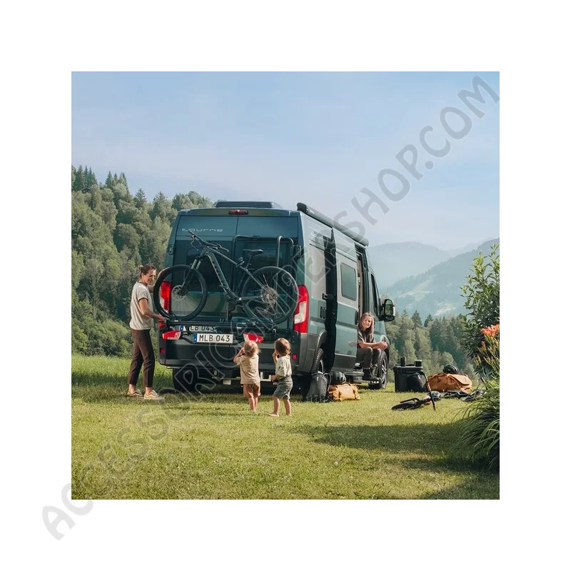 THULE Lightboard Van Luci Targa | Accessoricampershop.com